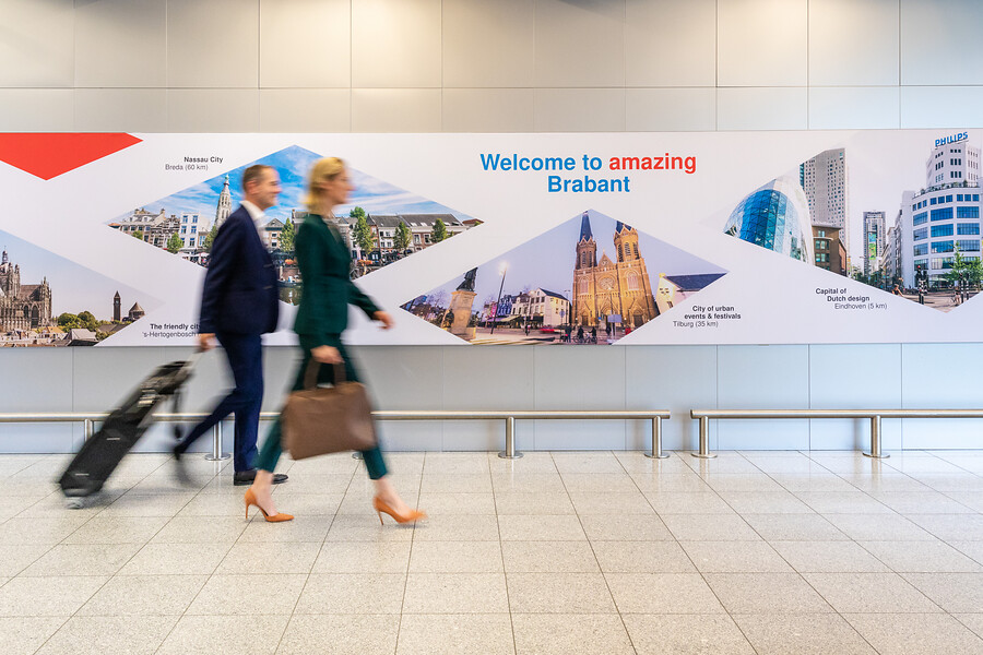 Wees welkom in #Brabant! De provincie met een charmante zachte G en vriendelijke houding. Bekijk ons Online Inspiratiemagazine voor...ja,... inspiratie dus, op het gebied van #venues, de #steden en onze #Business Brains &amp; #Hospitality Heart! bit.ly/38eYuHF #meetinbrabant