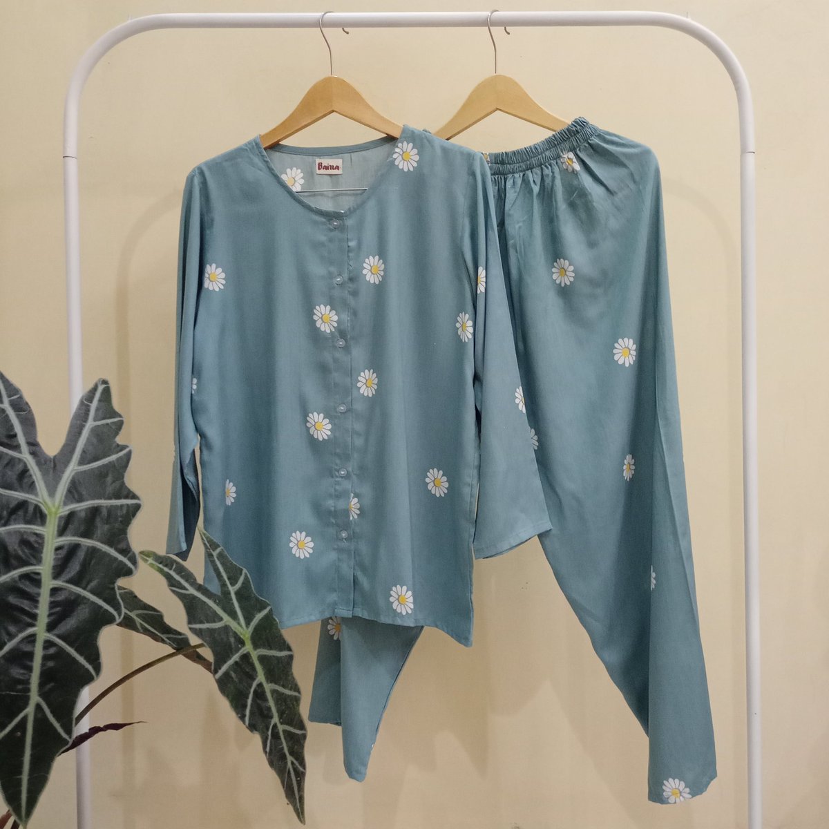 justeiny's tweet photo. Piyama dan Dasternya Kakak
Bahan Rayon Premium (Halus + Lembut) Nyaman banget dipakai sehari-hari, Lengan panjang/pendek? Ada!! 
Liat-liat dulu boleh kak
https://t.co/L2eLOV8tsZ https://t.co/QHPU3s7M3Z
