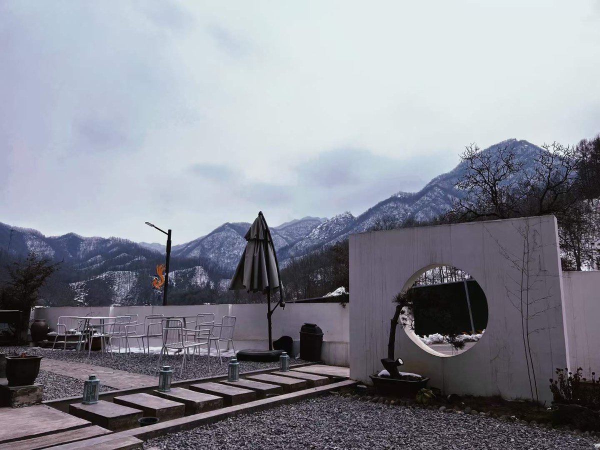 sikandark123's tweet photo. @dudulabNFT Take another look at the beautiful place https://t.co/VAcsURUNoG