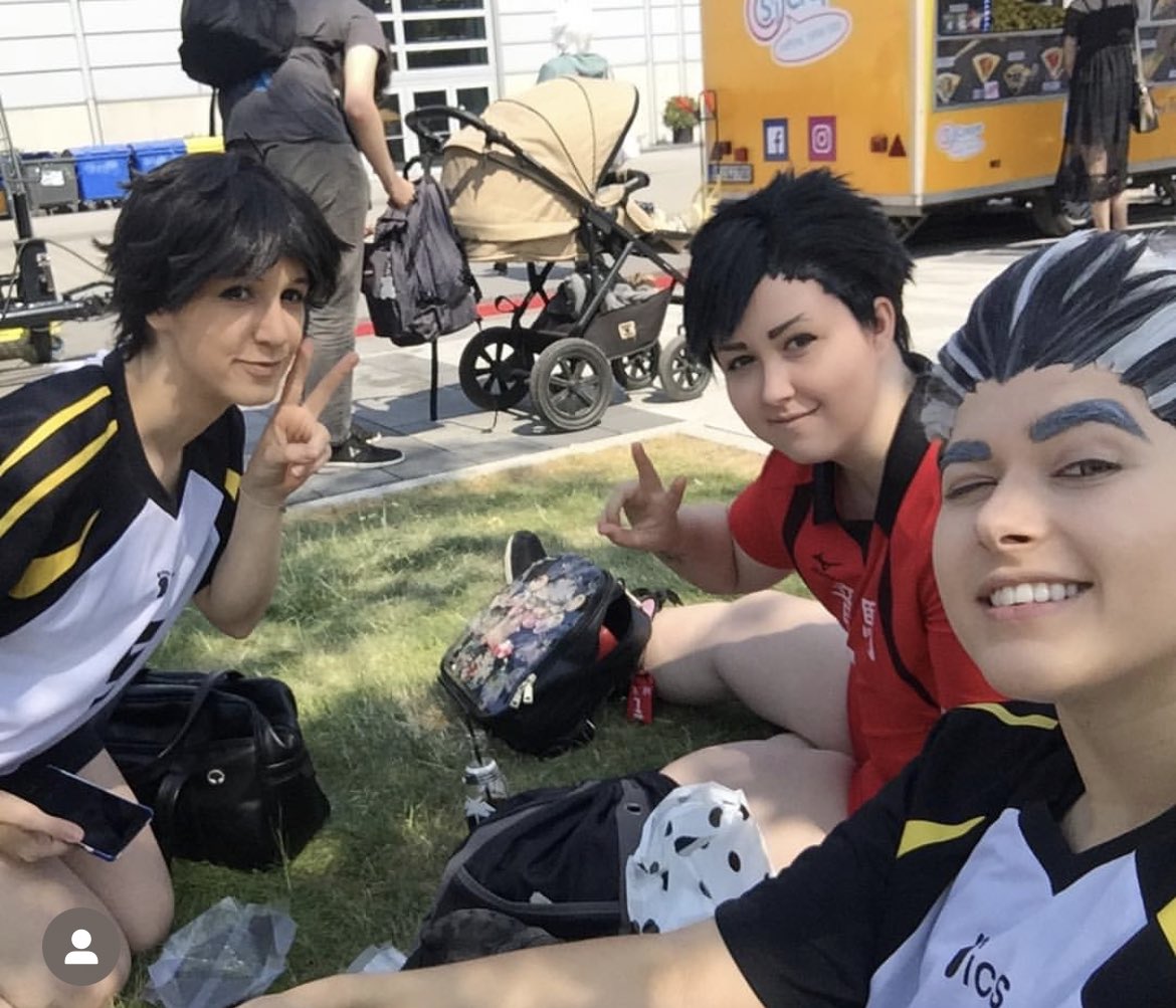 dorkdevil_old's tweet photo. I was sooo happy to cosplay Bokuto again after four years! 🥰
Esp with my lovely friends @Sharkasm_Li as Akaashi and @Shiki_Chan_Cos as Kuroo! 🖤🤍 https://t.co/D3YdWQXYot