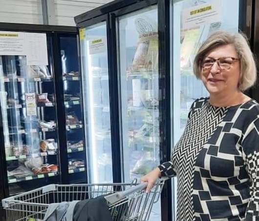 GEGNancy's tweet photo. Du neuf !
Grâce à nos soutiens @regiongrandest et @franceactive Lorraine, nous voici équipés d'une belle vitrine négative 🥶 pour élargir encore notre gamme : glaces locales, pizzas, cabillaud, légumes #surgelés.
Tout ça dans les nouveaux chariots...
#nancy #nancyville #saintmax https://t.co/03ZVLnrZ7V
