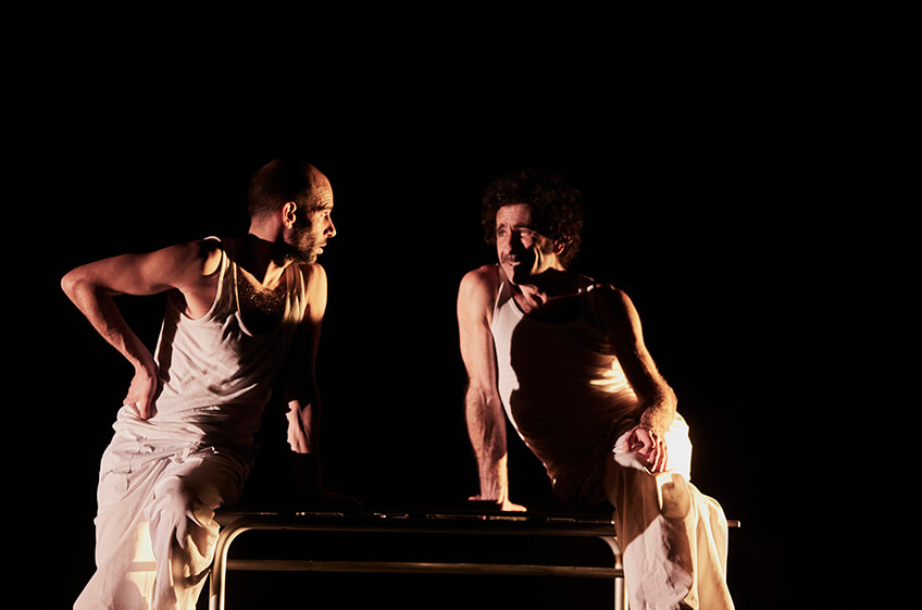 barakaldo_eus's tweet photo. Adi, euskaltzaleok!! @TeatroBarakaldo -k proposamen bikaina du astebururako
👉 "Itsas behera, Pez limbo", Unai López de Armentia eta Javier Barandiaran
📅 urriak 8, larunbata
⏰ 20:00h
🔖 15€
Sarrera erosi: https://t.co/CWoROT8TSl
Ez galdu aukera! https://t.co/mKwQXRECcb