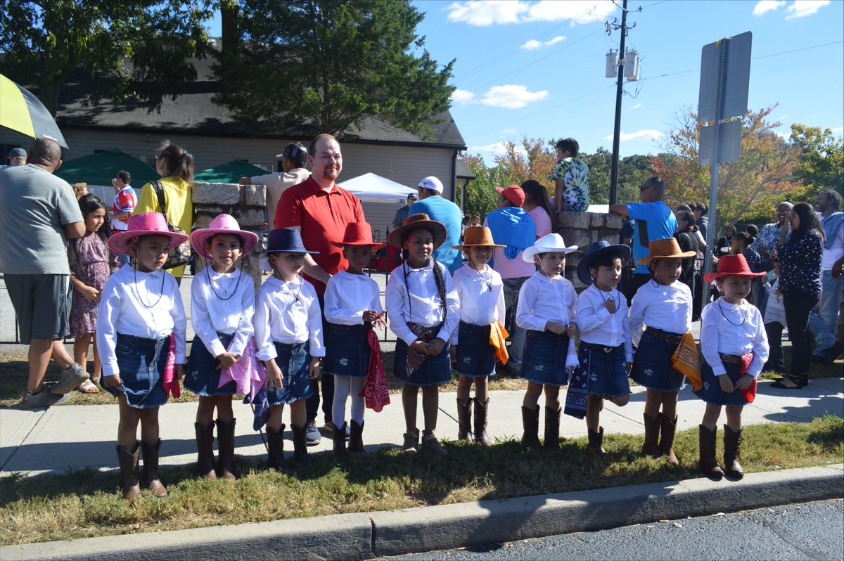 House Elementary tweet media