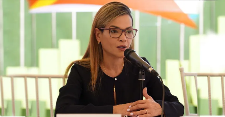 CalidadEsVida's tweet photo. #EsNoticia | @MinComNacional reiteró compromiso de apalancar sector textil y calzado.

(Leer +) ⬇️
https://t.co/ao8udWLqX8

#EnVenezuelaSomosCalidad
#RegresoAClases https://t.co/yACous8k1p