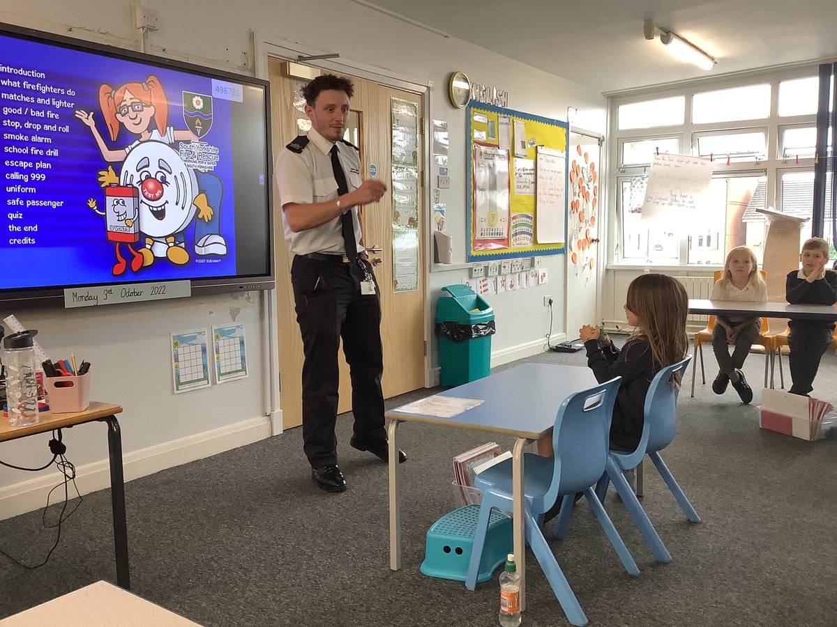 StHelensyear3's tweet photo. We are receiving our fire safety talk from @SYFR @StHelensExecP @StHelensAcademy @HeadofSchoolSH 🔥 https://t.co/7HAZVl3rS7