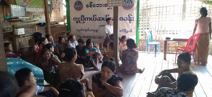 AlexMyanmar13's tweet photo. Abt 450 IDPs have been added to NyaungChaung IDP camp in Rakhine State's Kyauktaw tsp, which has abt 3,050 IDPs. Only @WFP is helping pre-existing IDPs, &amp; there's no aid for new IDPs. They are facing food shortage, shelter &amp; toilet insufficiency,&amp; need sanitary pads
#2022Oct3Coup https://t.co/9uiqiJQPi3