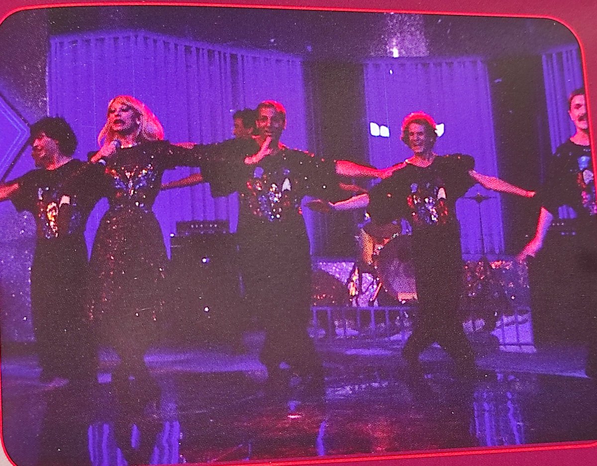 AletuttoRC's tweet photo. 40 anni di "Ballo Ballo" una sensazione unica, ascoltare sempre questo meraviglioso brano di Raffaella! 🌟
#raffaellacarrà #balloballo #greatmusic #cantante #autricetelevisiva #ballerina #attrice #conduttrice #talento #mediaset #superclassificashow https://t.co/OWeh19Dvl0