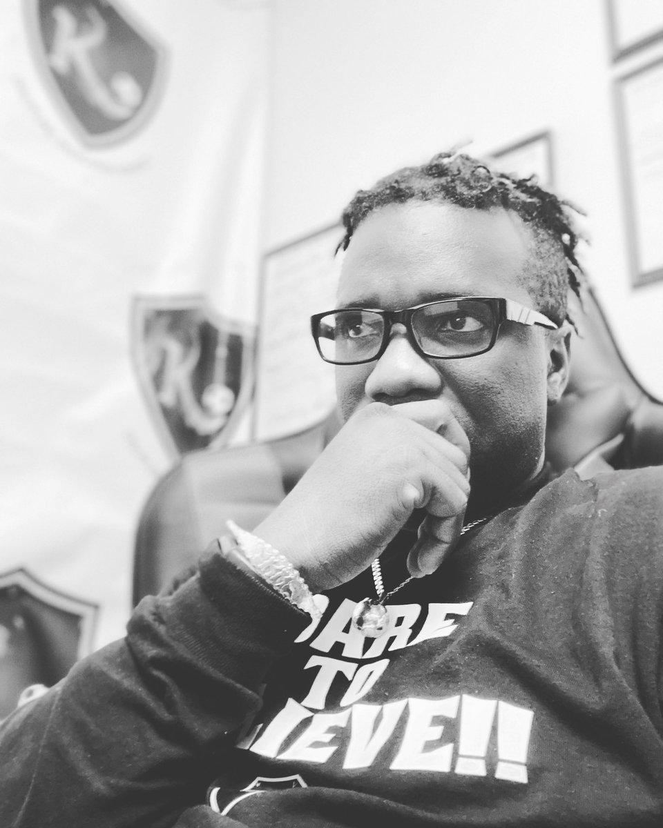 CoachKayo's tweet photo. For every broken clay there's a potter.
#MotivationMonday #Goals #CoachKayo #jesusislord #kmsa #establishedvision #wecare #kologymethod #honestwork #trusttheprocess #soccer #futbolforlife #mentalhealth #purpose #mentalhealth #mental #newjersey #espn #usynt #education #facts https://t.co/1cV5MJlSXa