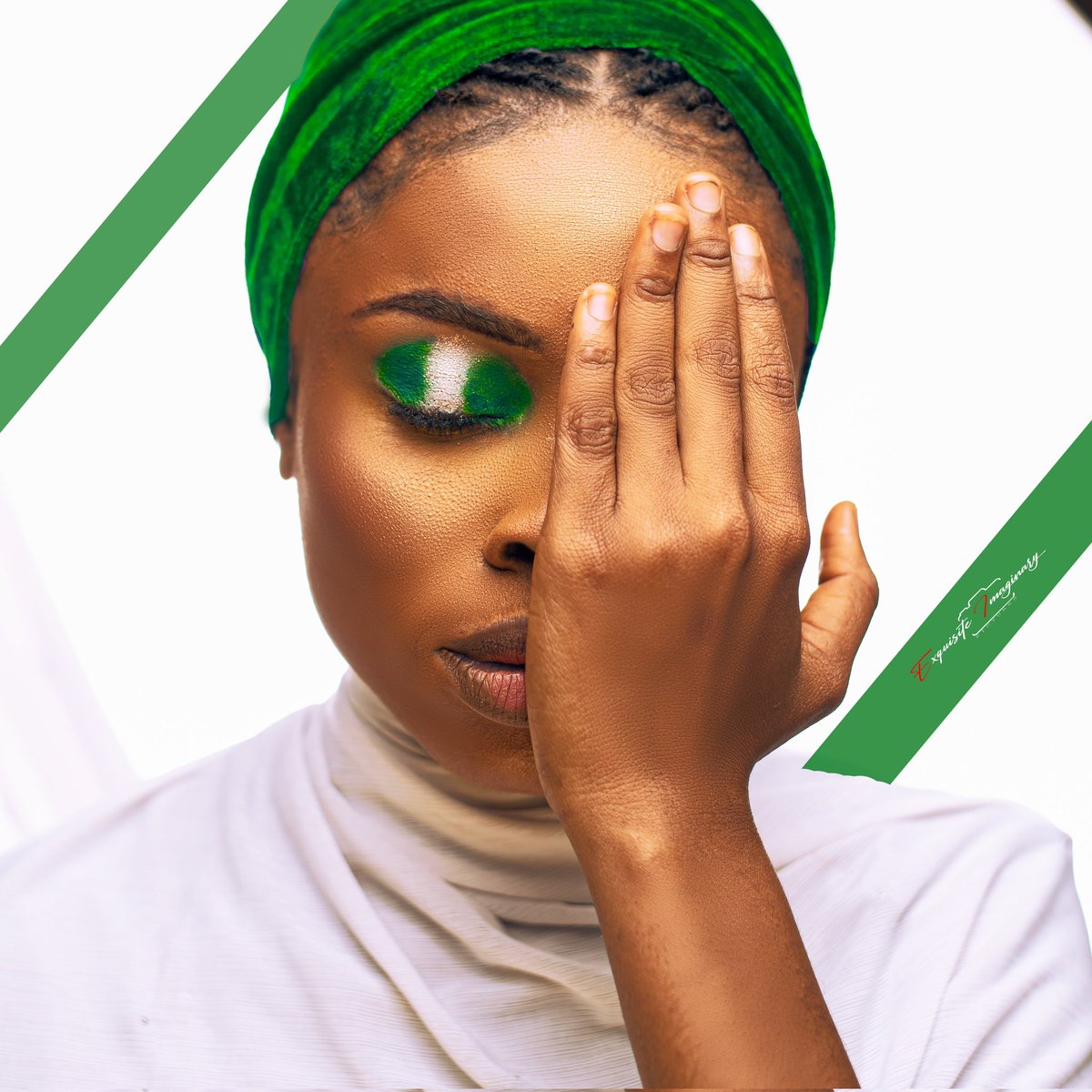 Imaginary_shots's tweet photo. @AmeborKobo @ashele_oye Am a photographer from Nigeria... DM, CALL OR WHATSAPP 08105105027 https://t.co/O5dUSHnbI5