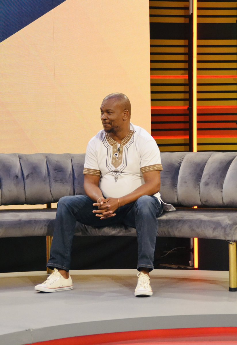 daily_thetha's tweet photo. Today we entered a brand new season! We got to hear from you, on what you’d like to see on the show while also speaking to the people who’s lives have been touched by the show. We’re happy to be back on your screens &amp; thank you for watching &amp; supporting the show.😁
#DailyThetha https://t.co/S6wSfxPqwF