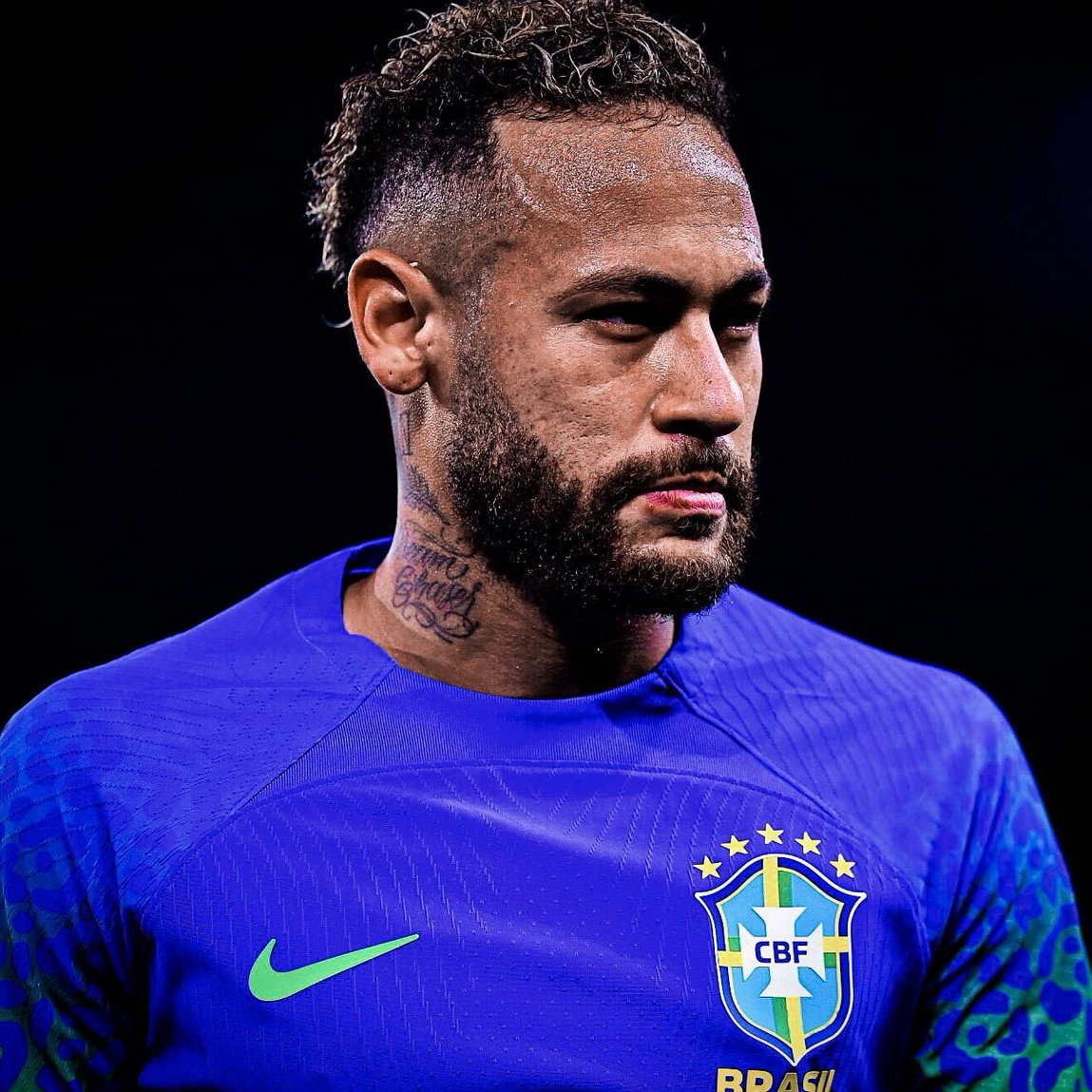 GT_Messifc's tweet photo. Don't let Haaland's incredible form disrtract you from the fact that Neymar still has the most G/A in Europe👑 https://t.co/kv3r4EHB2F