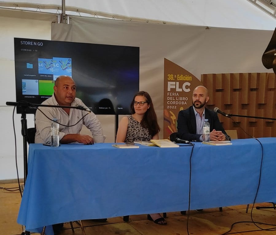Presentación de "El cambio después del cambio" en la Feria del Libro Córdoba 2022 📚📣

🗣️Participaron del encuentro la presidenta de Asacop, <a href="/FlorFiladoro/">Florencia Filadoro</a>, y los socios <a href="/emanuelpages/">Emanuel Pagés</a> y <a href="/JorgeBorgognoni/">Jorge Borgognoni</a>.