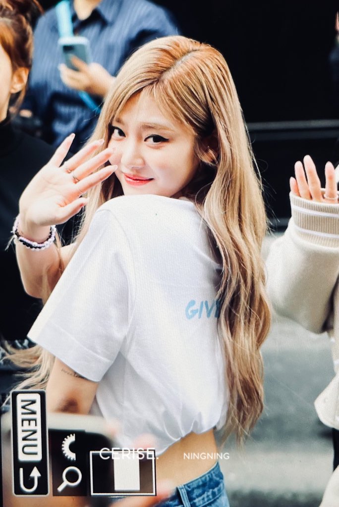 krnnzip's tweet photo. 믜친ㅜㅜㅜㅜㅜㅜㅠㅠㅜㅜㅜ https://t.co/hPZSqFbdrt