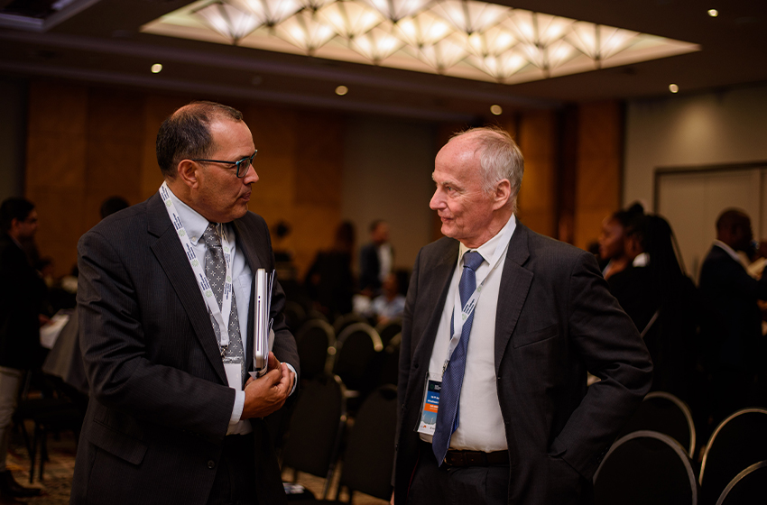 Green Hydrogen a Necessity for the World – Ambassador Beck..Read More: etangonam.com/green-hydrogen…