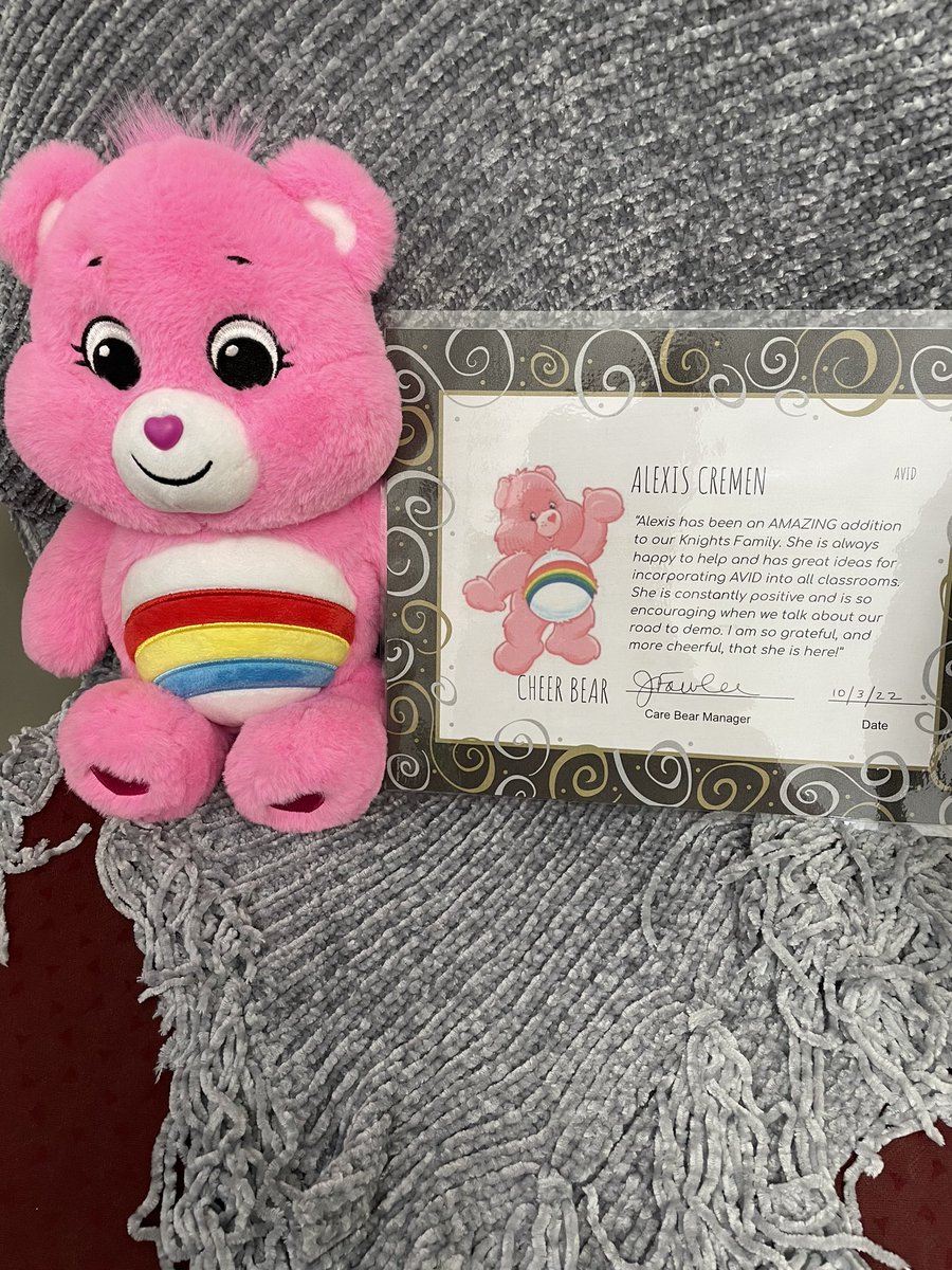 Honored to receive a Cheer Bear this morning! Love spreading that #RoadToDemo AVID Cheer!! <a href="/AVIDAACPS/">AVIDAACPS</a>