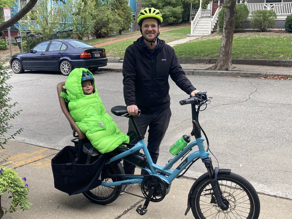 Ben Ewen-Campen tweet media