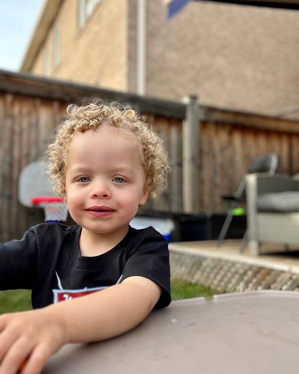 jennabowieblair's tweet photo. It’s October 3rd.
And just like that… you’re 3 🥹
Happy birthday to my favourite little men!
You’re both so smart, sweet (most of the time), full of energy and life and so so funny. I love you very much. Stop growing so fast.
#JaymesAndMyles
#ThreeOnTheThird
#MeanGirlsDay https://t.co/65RPh5uhPE