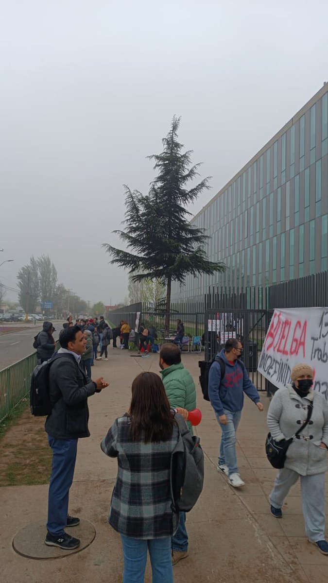 JuanCollao's tweet photo. @InacapHuelga @Mineduc @gabrielboric @24HorasTVN @adnradiochile https://t.co/YNDpFytq9E