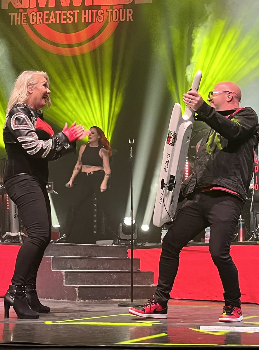 StreekyG's tweet photo. The fab @steviepwr for @kimwilde #greatesthitstour at #stdavidshallcardiff back on 22nd #keytarkid #kimwilde @scarlettwilde @Wildericky https://t.co/jPuVpmGLPj