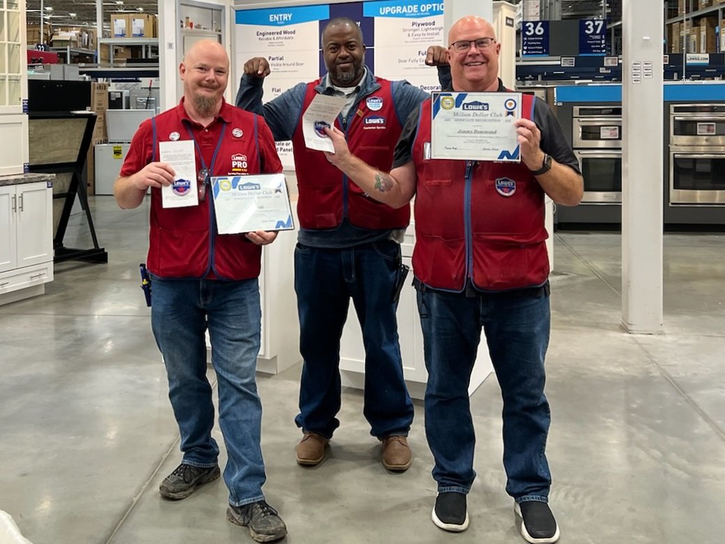 Lowe's #2918 tweet media
