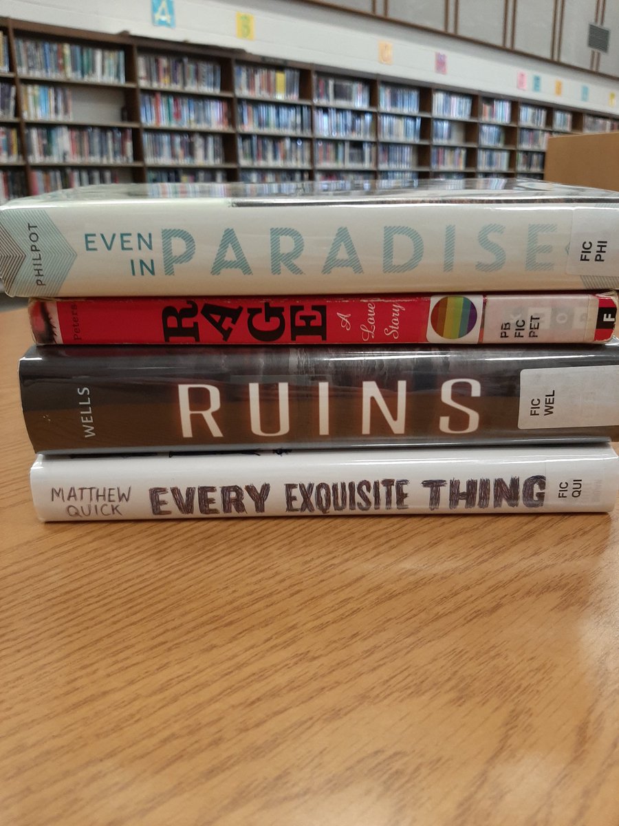 SJWCSLibrary's tweet image. The Media Club had a great time making book spine poetry!