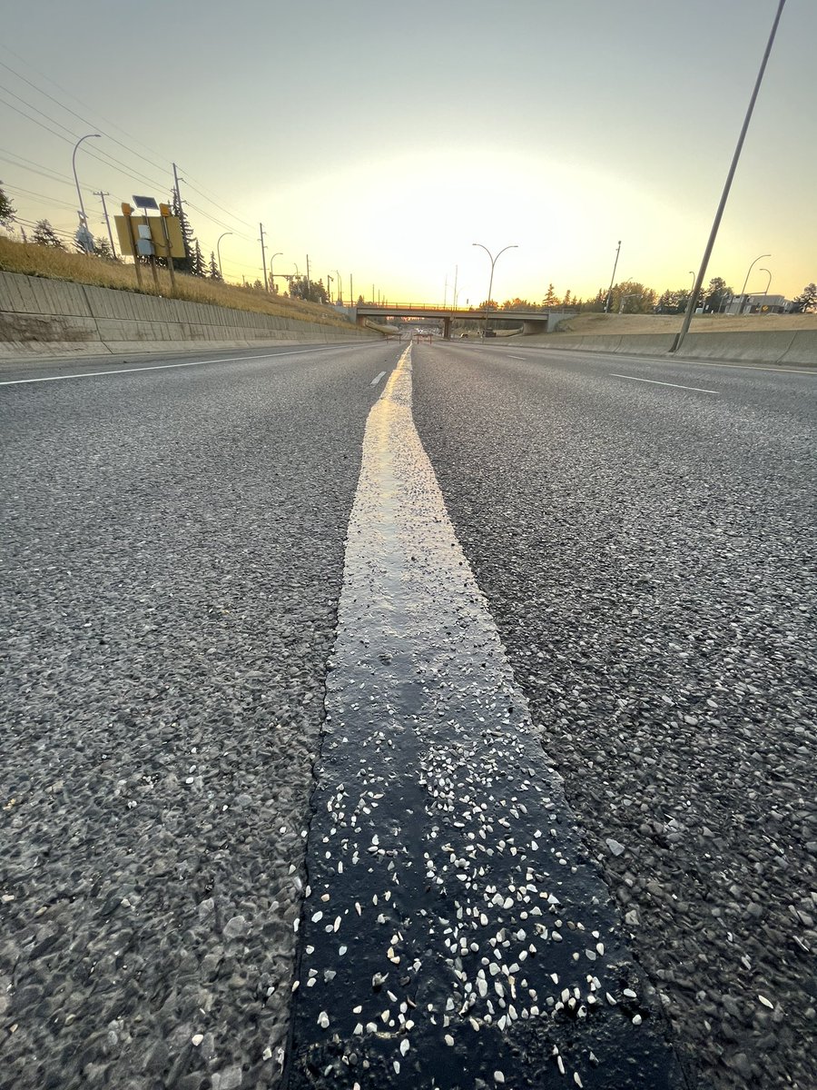 Paveitconst's tweet photo. Good Morning Edmonton! 

We have been busy the past few nights fixing up some seams on the Yellowhead, Whitemud and Fox Drive. 

••Permanent Pothole Repair•• 

https://t.co/gFLceM21Ug

@CityofEdmonton @ctvedmonton @GlobalEdmonton https://t.co/Vq9IZdub7V