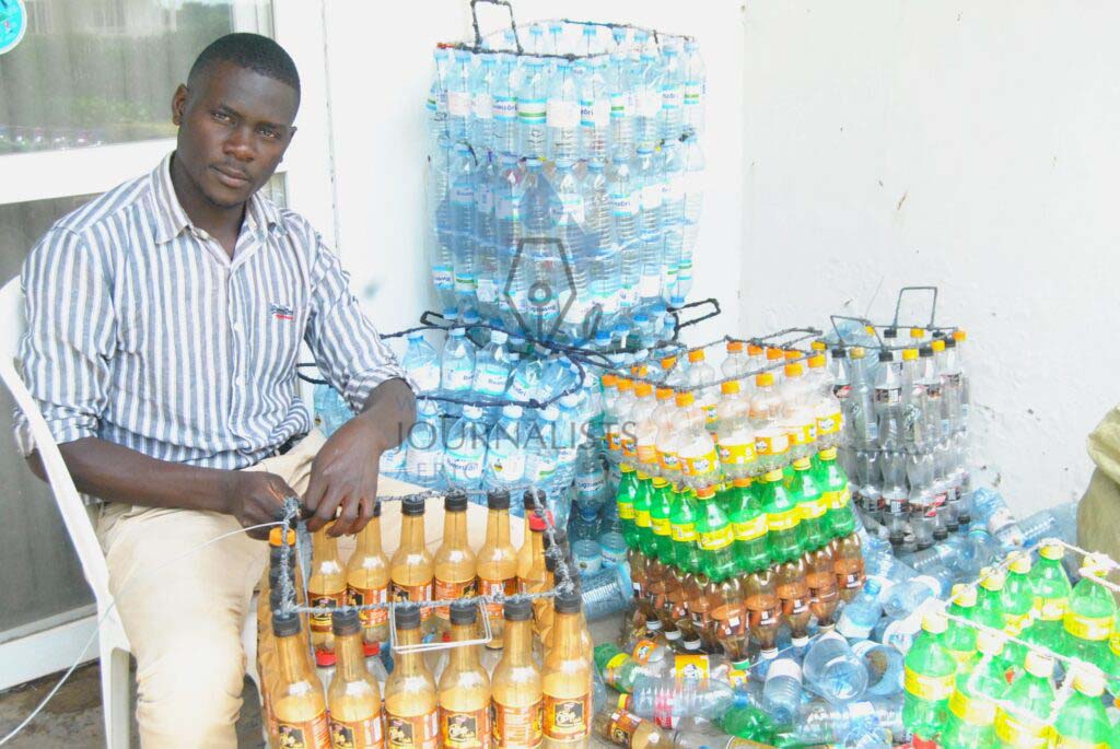 PaleWaterUg's tweet photo. Plastic bottles continue to threaten our environment because leaders have not yet realized how waste can be managed properly - Samuel Kiiza. 

He recycles used plastic bottles of soft drinkings into laundry baskets, garbage bins, flower pots, brooms, and pavers.

#PaleWater https://t.co/brc6EaFZ7Y