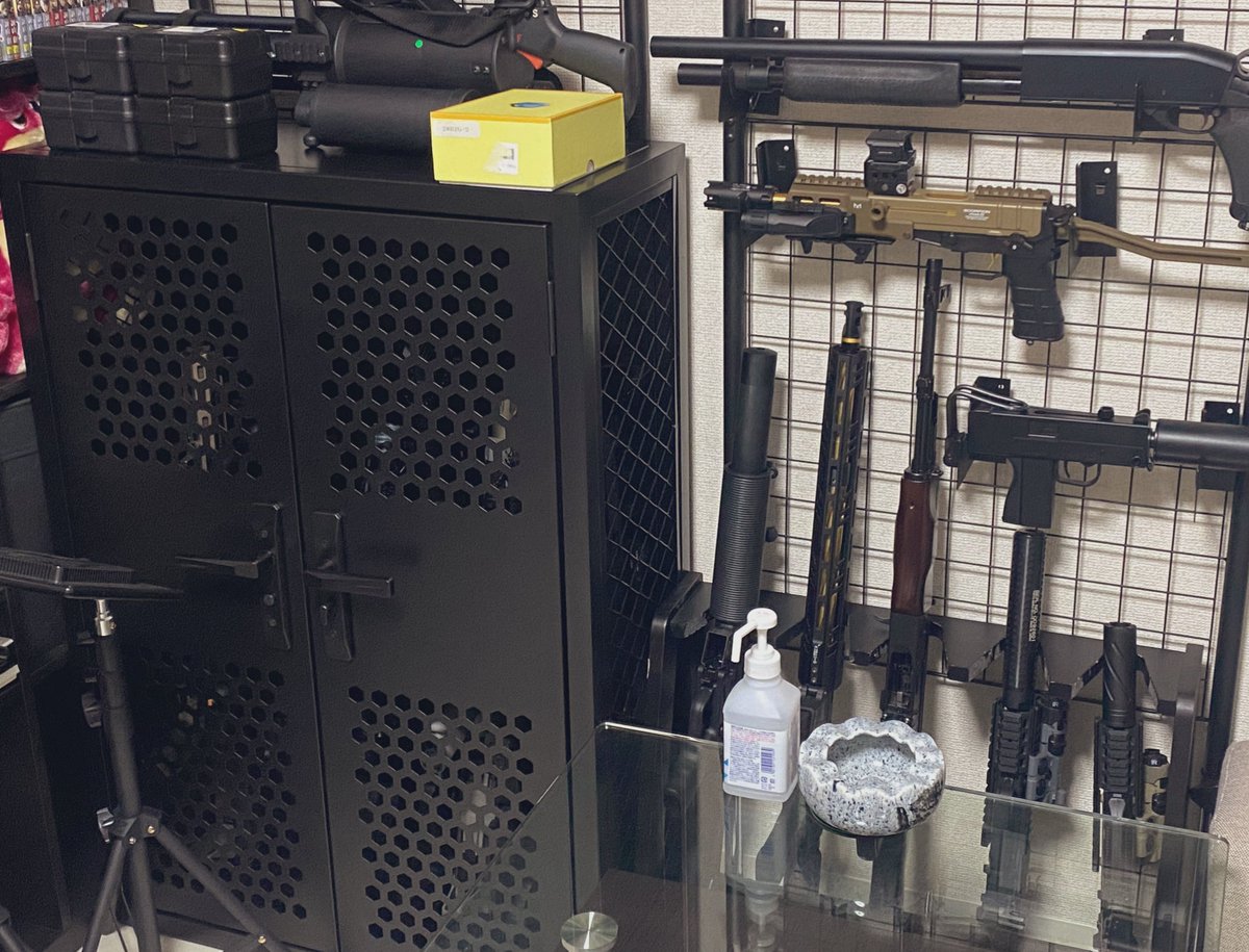 yutakomachi_ch's tweet image. #substa #サバスタ

トレチェスが無くなるかもしれないなんて🥺💦
僕のおうちはもうサバスタさんのこれが無いとダメなんです‼️笑
円安に負けないで頑張ってぇえ💦
6台目がもう買えなかった😇

俺の武器庫計画が‼️笑

#サバゲーマーと繋がりたい
#サバゲー好きと繋がりたい