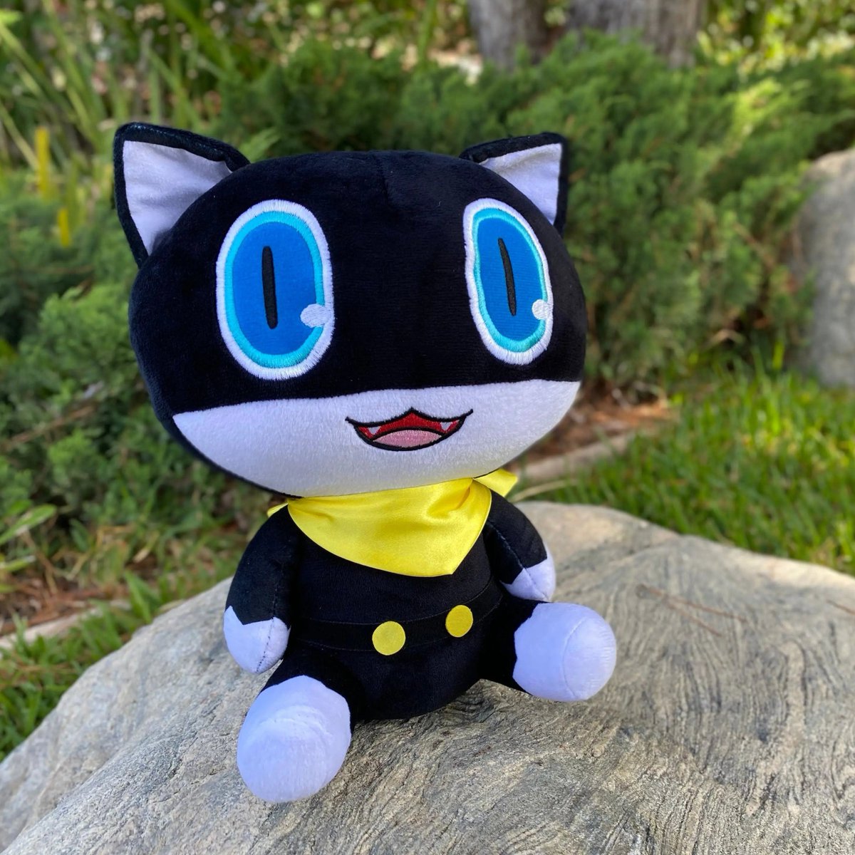 IGN's tweet photo. "Whoooaaa! Looking Cool, Joker!"

This deluxe 10" plush of Morgana from Persona 5 is now available on the IGN Store: https://t.co/t3jMqgk7yy https://t.co/1tRjB5tCyI