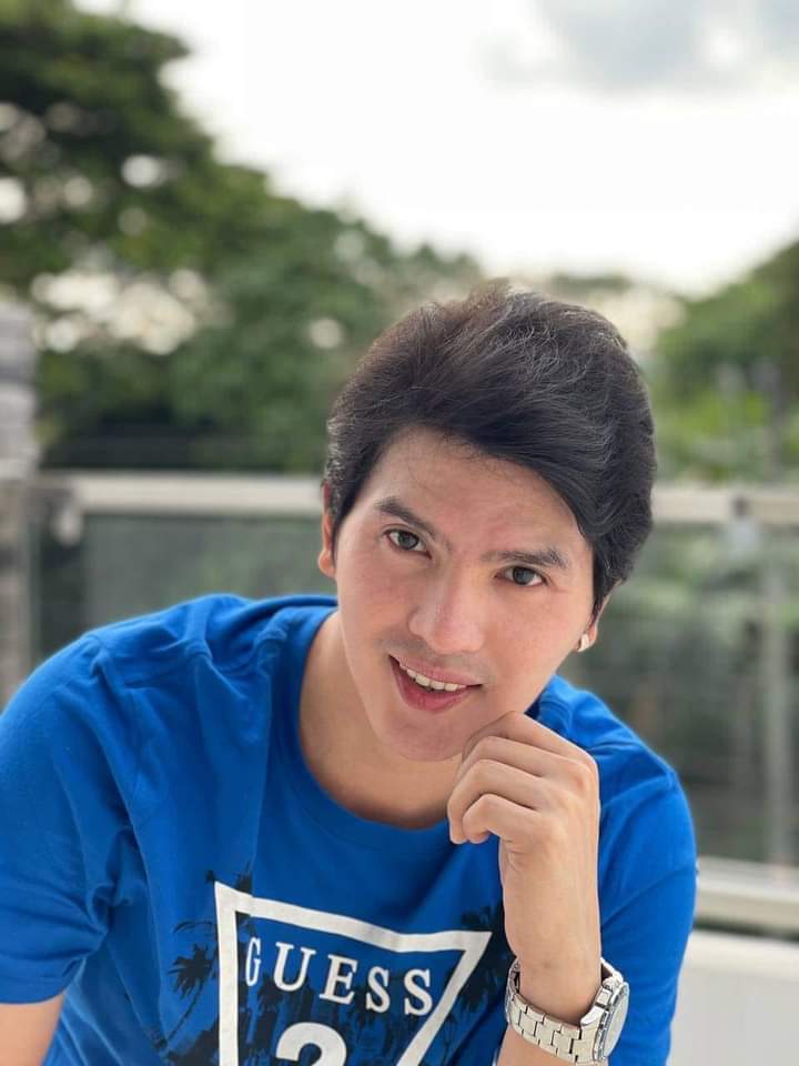 My heart Stops when you look at me.

OCT 4 MYGZ MOLINO ON GMA

#MygzMolino_LiveOct4
#TiktoClockGMA