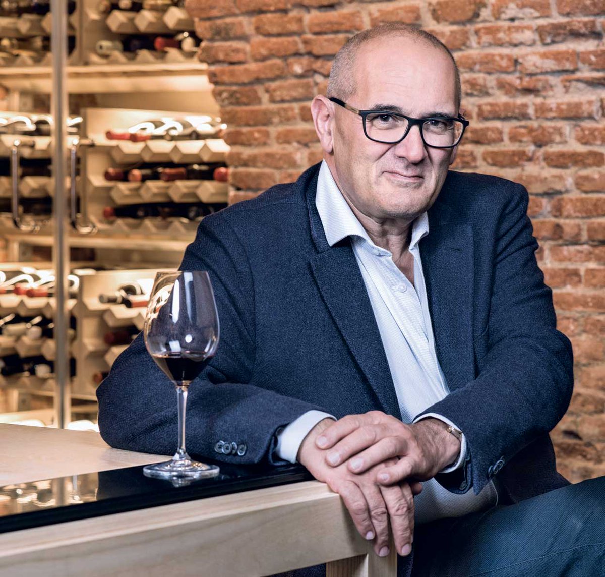 concellodorosal's tweet photo. 📣📣 Todo listo para a cata 🍷 co experto #PedroBallesteros que dará o pistoletazo de saída á XXX @FeiraVino do Rosal!
📅 Venres, 7 de outubro
🕧 Ás 12.30 horas
📌 Restaurante Juan
✍️ Inscríbete xa, prazas limitadas! 👇👇
https://t.co/lnvUssNxnS
#FeiradoViño #ORosal https://t.co/MpEtpVP52R