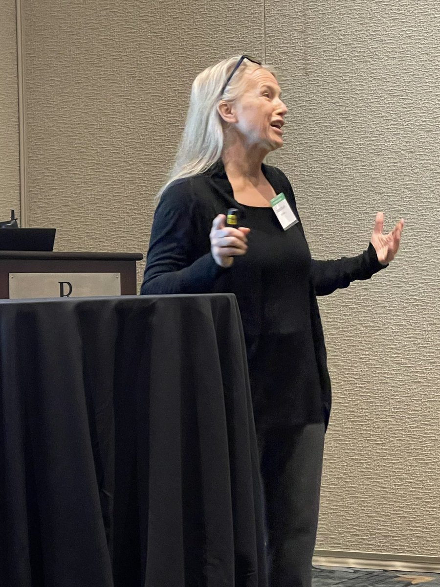 Elisa Ferrell tweet media