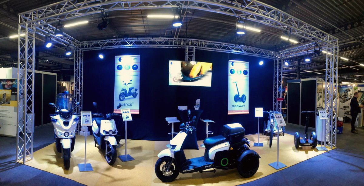 EMilerscom's tweet image. Kom in contact met vakgenoten, ervaar de nieuwste innovaties op het gebied van #mobiliteit en kies uit tientallen lezingen op #VakbeursMobiliteit. Wij hopen u op 5-6 oktober te mogen ontvangen op onze stand 2.3.02. Gratis registreren kan via registration.gesevent.com/survey/1evrx0a…
 #EMilers