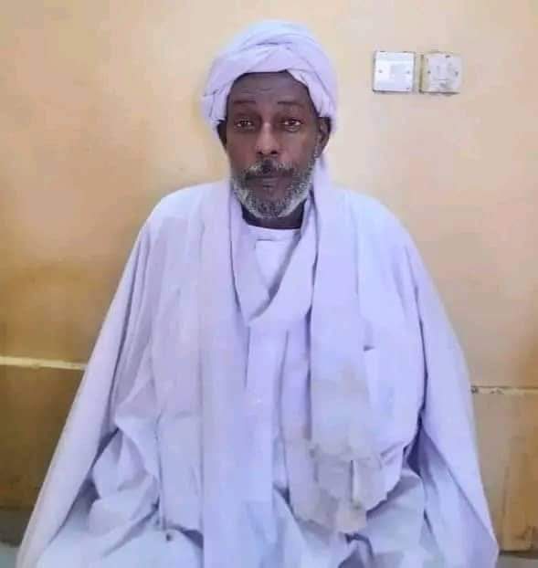 إنالله وإنا إليه راجعون
إن العين لتدمع وإن القلب ليحزن
وانا لفراقك يا شيخ إدريس لمحزونون 
اللَّهُمَّ اغْفِرْلَه وَارْحَمْه وَعَافِه وَاعْفُ عَنْه،وَأَكْرِمْ نُزُلَه وَوَسِّعْ مُدْخَلَه وَاغْسِلْه بِالْمَاءِ وَالثَّلْجِ وَالْبَرد وَنَقِّه مِنَ الْخَطَايَا .