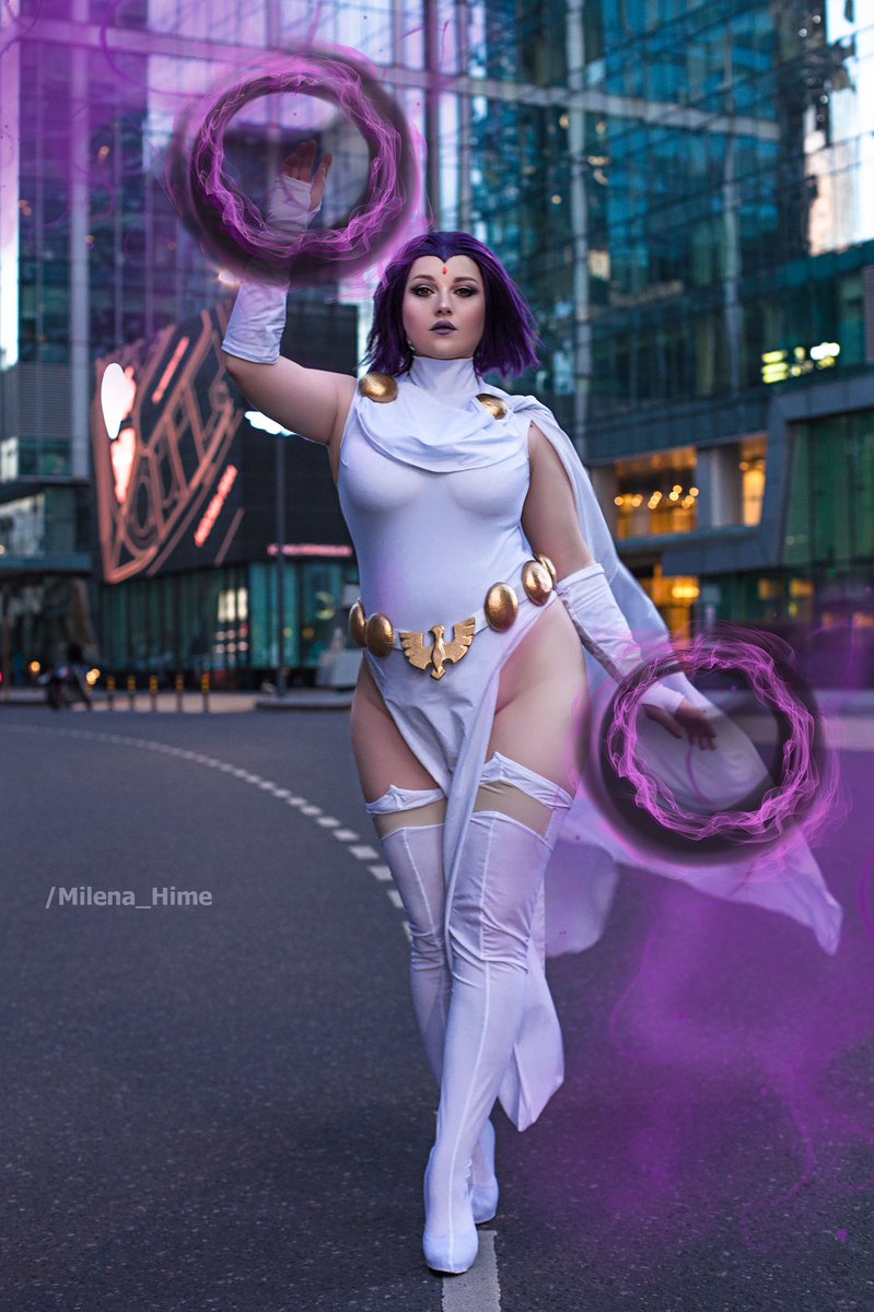 Witch month started 😈
#ravendc #ravencosplay #TeenTitans #TeenTitanscosplay #dccosplay #comicscosplay