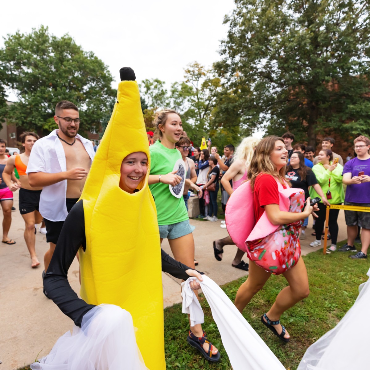 CentralCollege's tweet photo. It's Homecoming week at Central College! We hope you'll join us on campus this weekend for food, fun and family. We can't wait to welcome you home! #CUIHomecoming #ForeverDutch https://t.co/ytl40mEfVm