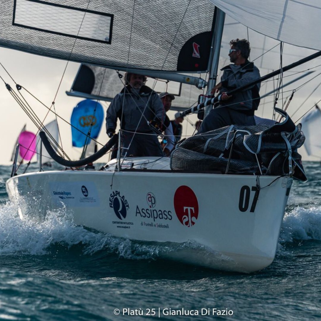 TheLMarineGroup's tweet photo. The Euz II, fully powered by  @GleisteinRopes won Platu 25 Gold Cup 2022! Thanks, Gleistein, for your precious support!
#gleistein #ropes #italiandistributor https://t.co/JVkYI0OxHG