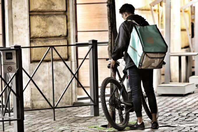 CgilFirenze's tweet photo. #Rider morto sul lavoro a Firenze, la #Cgil con le categorie Filcams-Filt-Nidil: “Non resteremo in silenzio. Va superato il modello della paga a #cottimo”. Mercoledì 5 ottobre #sciopero e #presidio in piazza Sant’Ambrogio alle 18
👉 https://t.co/ftLJ1i9elU https://t.co/wjDkyBlciM