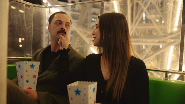 Beni yumuşacık aşırı uwu yapan çifti görün istedim 
#SadGül #GelsinHayatBildiGibi