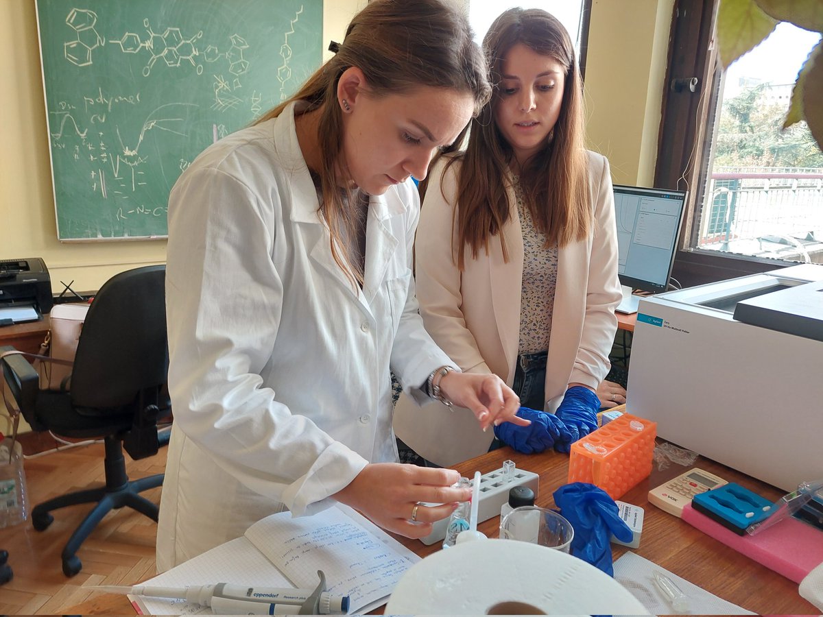TMMagCat's tweet photo. Training on new spectrophotometer - excited to start using it in our research! #tmmagcat #programideje #fondzanauku #inorganicchemistry #spectroscopy #agilent https://t.co/7ht04Eem4j