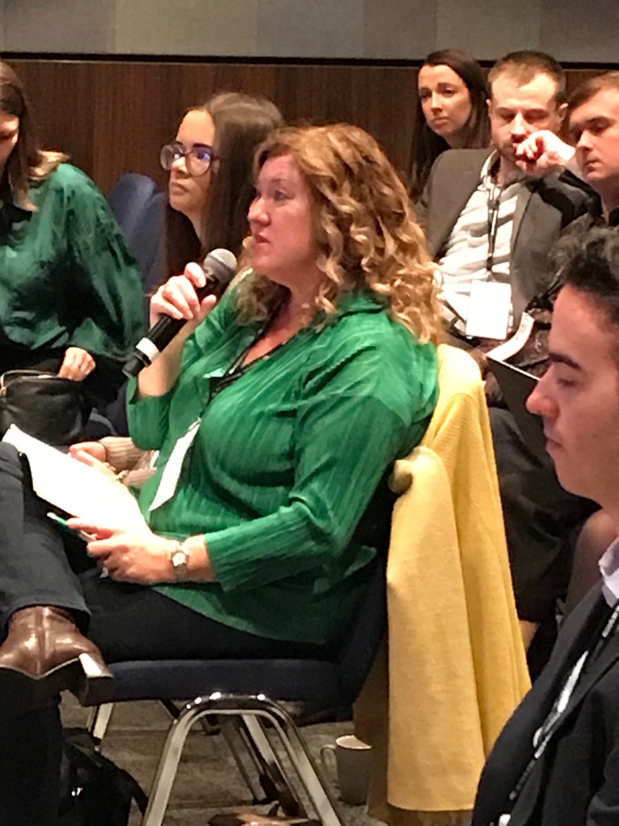 HC_Forum's tweet image. Lots of questions on #dementia from a very engaged audience @HC_Forum to panel including @JamesDavies MP, @markjamesmacd Sam Bolam from @tide_carers and Samantha Benham-Hermetz @AlzResearchUK #CPC22