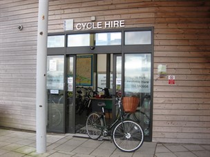 Please note that our cycle hire shop in Southport is now reverting to its winter opening hours. This means  that we will now be closed on a Sunday. All other days remain the same ow.ly/syz150KZGPV