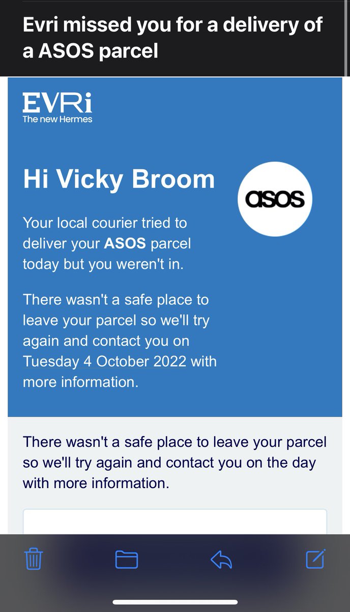 VickyBroom95's tweet photo. #Evri #hermes my partner is home, but you didn’t bother to knock/ring the doorbell #poorcustomerservice https://t.co/cy64POfOVQ