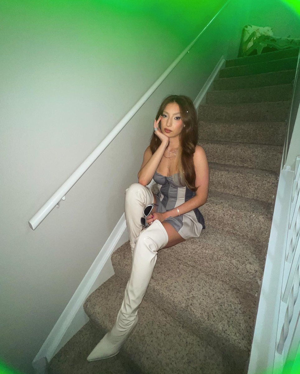 steftodeath's tweet image. 💫 Libra szn 🧚🏼‍♀️☄️💖