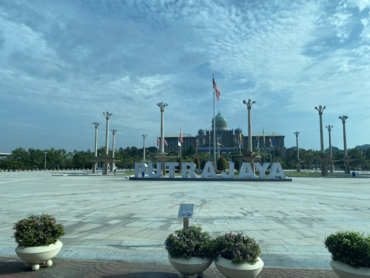 neyharica's tweet photo. PUTRAJAYA https://t.co/VaZiiVkQCs