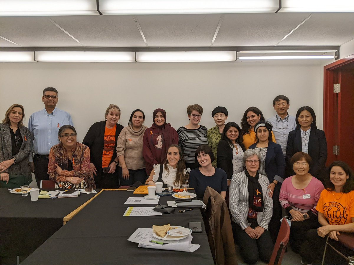 MiriTeich's tweet photo. Some pics from the #ActivistsinExile workshop at @uOttawa last week. I really enjoyed meeting & learning from impressive individuals tackling human rights issues around the world. We have lots to learn from each other! https://t.co/3effEq6s7Z
