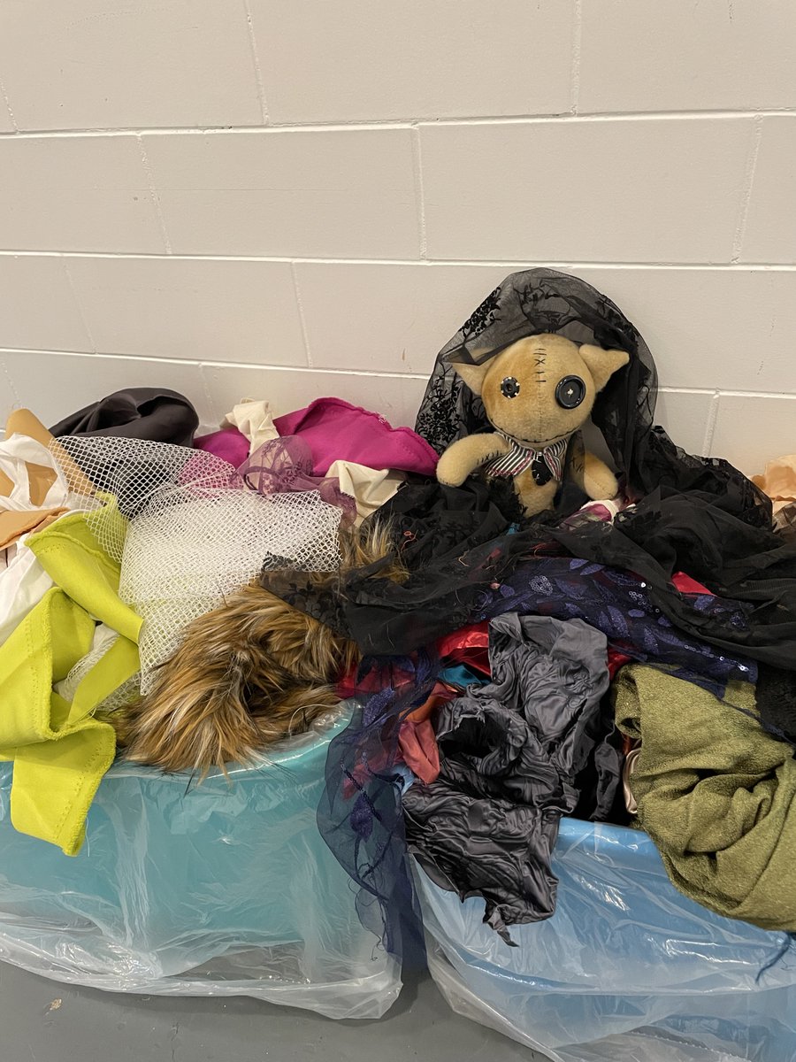 Only 28 days until Halloween!  

Need some material for your fabulous Halloween Costume? Stop by the Costume Shop (Room 012 in the basement of the Sullivan Building) to grab some free gorgeous, funky, and fun fabric remnants!