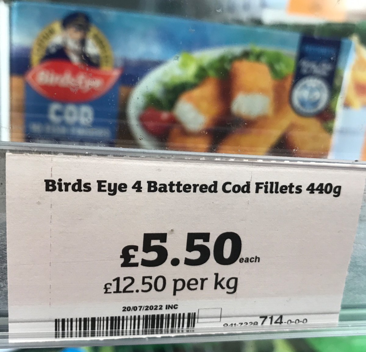 ElementsGallery's tweet photo. News flash : Errrrrr…..Mr Kipling and Captain Birdseye exposed for naked #inflatin #profiteering …… https://t.co/Dvg3eaPsfs