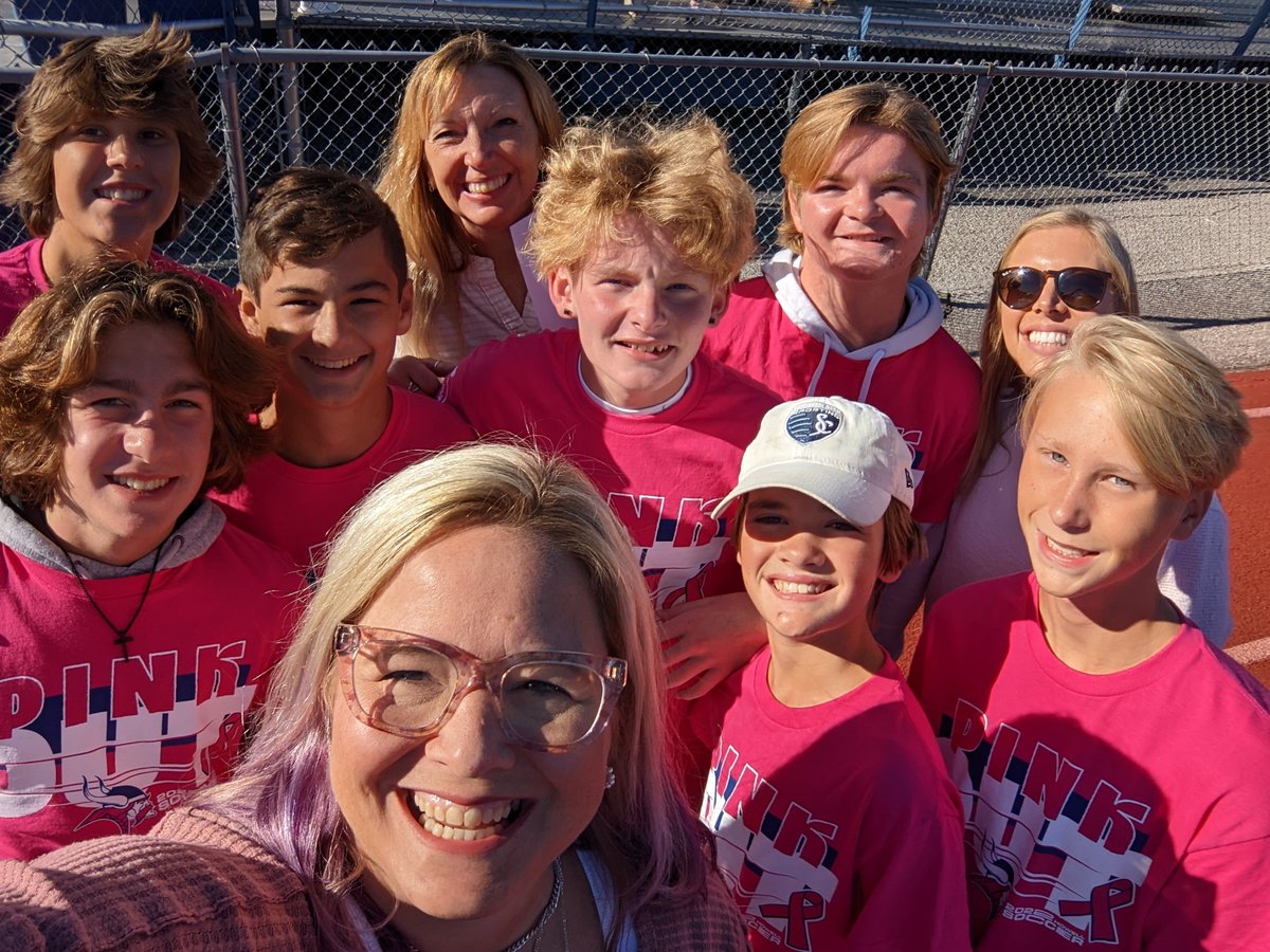 This past Saturday Mrs. Wieher, Mrs. Bond, and Dr. Dickson were recognized by members of the FHHS Soccer team for being a Most Appreciated Educator. We had the best time seeing these Patriots! #FHSD