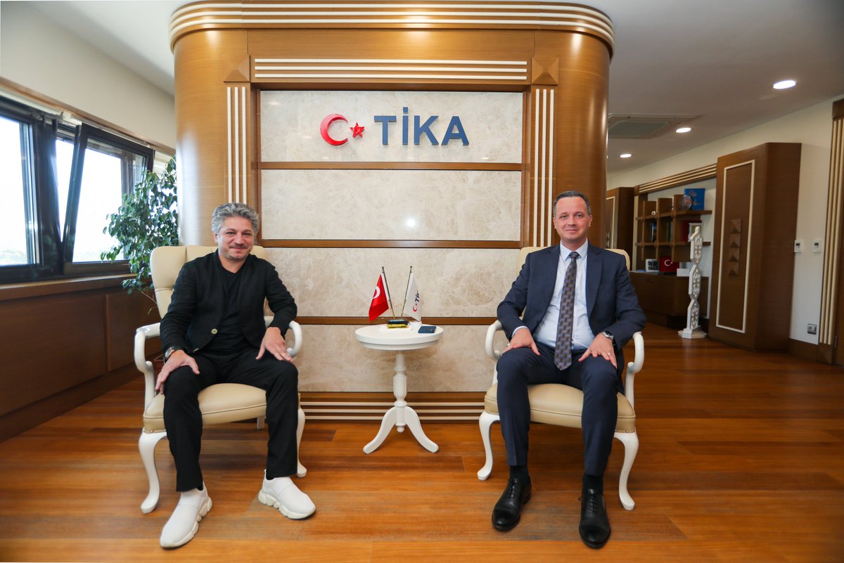 TiKA tweet media